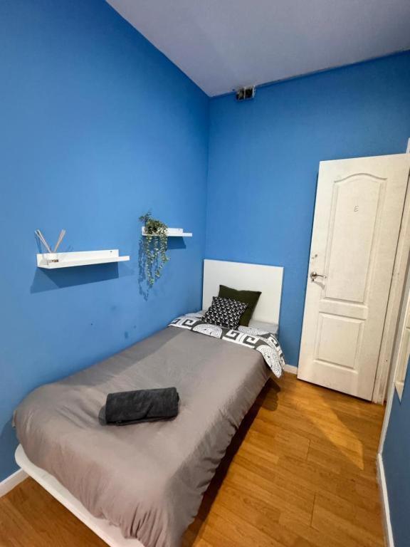 Rooms In Spacious Apartment In City Center Barcelona Eksteriør billede